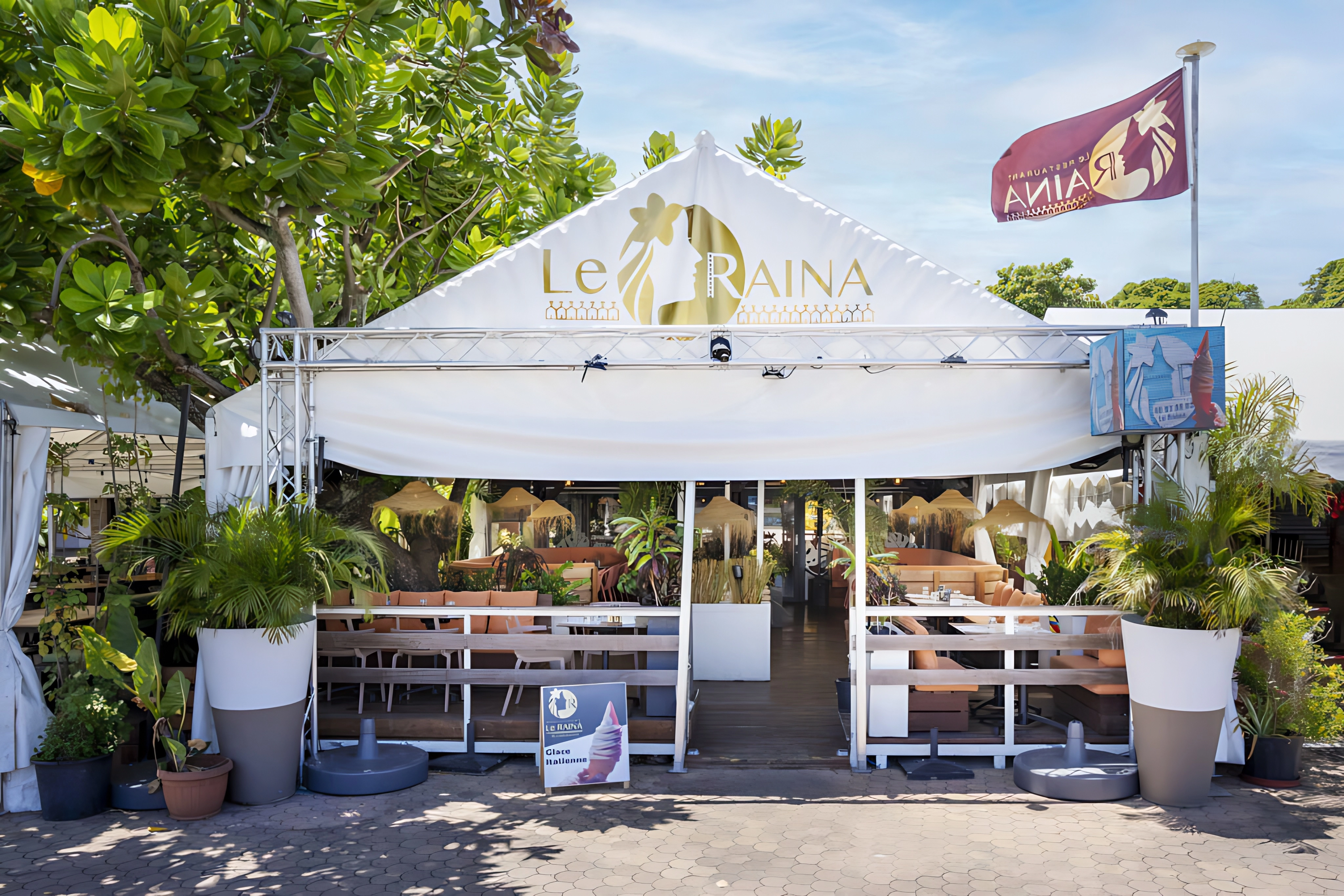 Façade du restaurant Le Raina